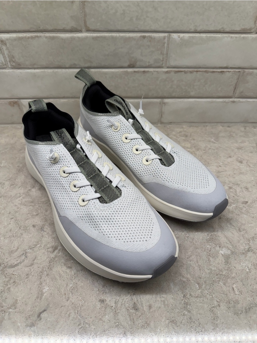 Women’s Lightweight White and Green Allbird Sneakers